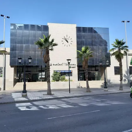 Grande-centro Barrio Playa * Alicante