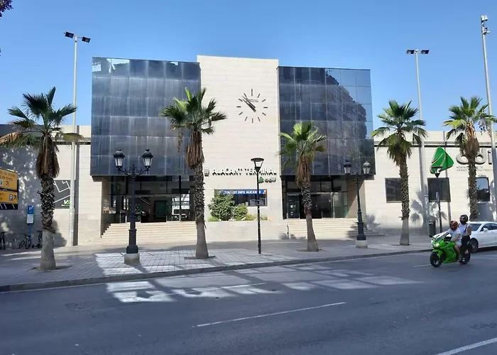 Grande-centro Barrio Playa * Alicante