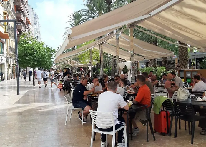 Grande-centro Barrio Playa Alicante