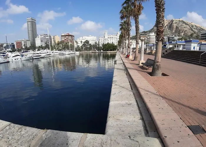 Grande-centro Barrio Playa Alicante